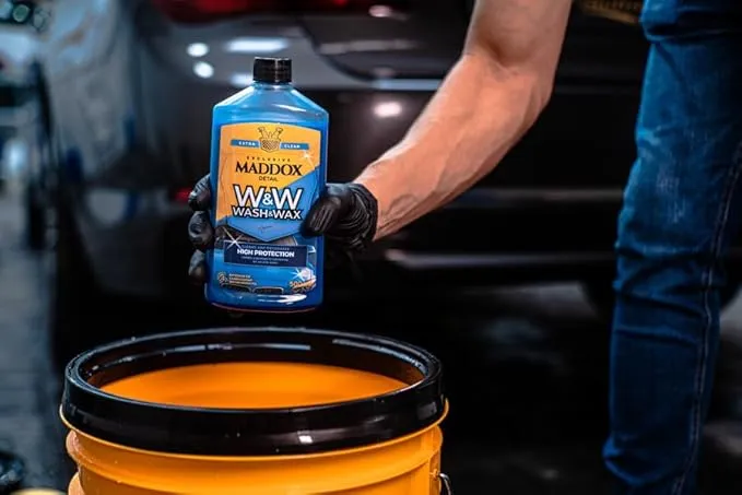 WASH & WAX (CHAMPÔ CARNAUBA)
